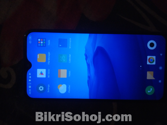 Redmi 8 4/64gb